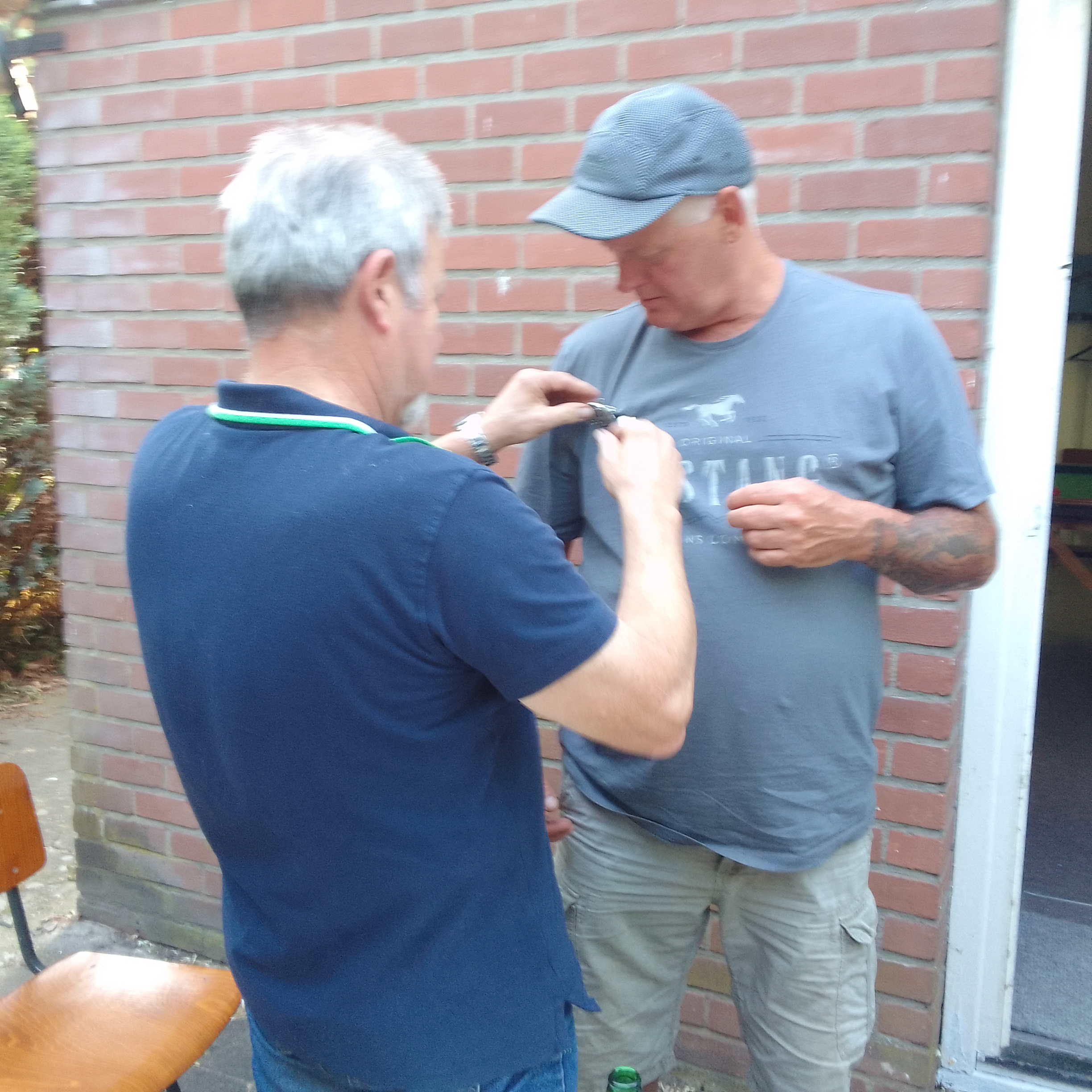 Doe me geen pijn he.